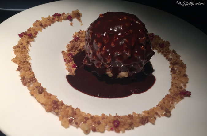 Hakkasan desert